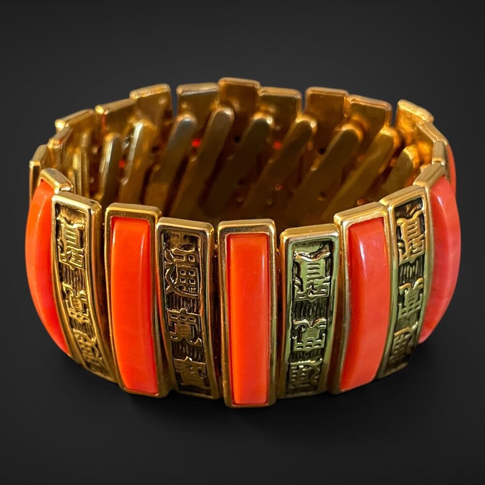 Vintage 1950s Chinoiserie Orange Thermoset Expansion Bracelet Chinese Symbols